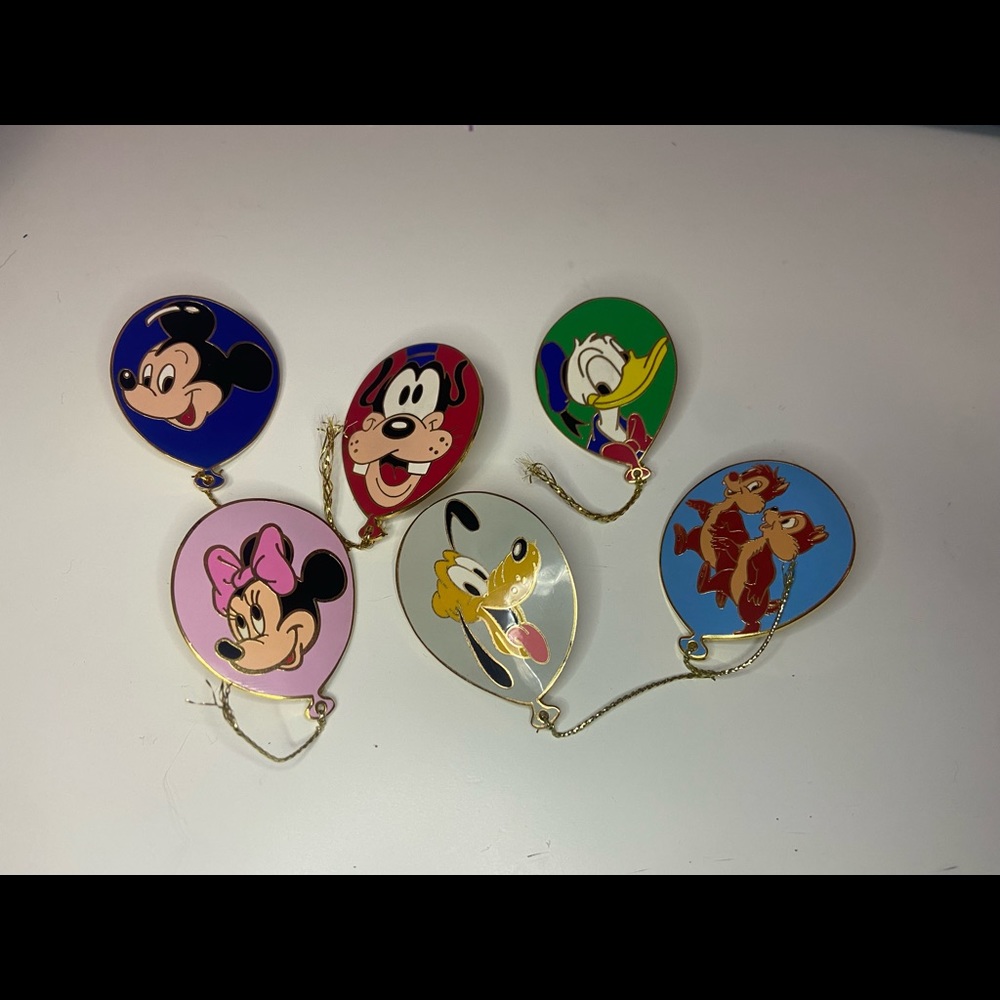 Disney Cast Exclusive Character Balloon Pin Set